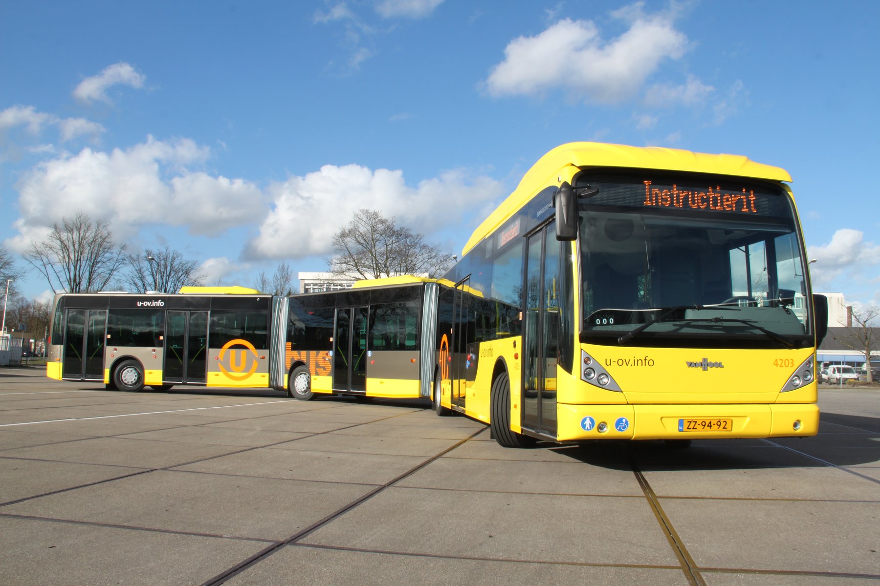 Van Hool SZ300