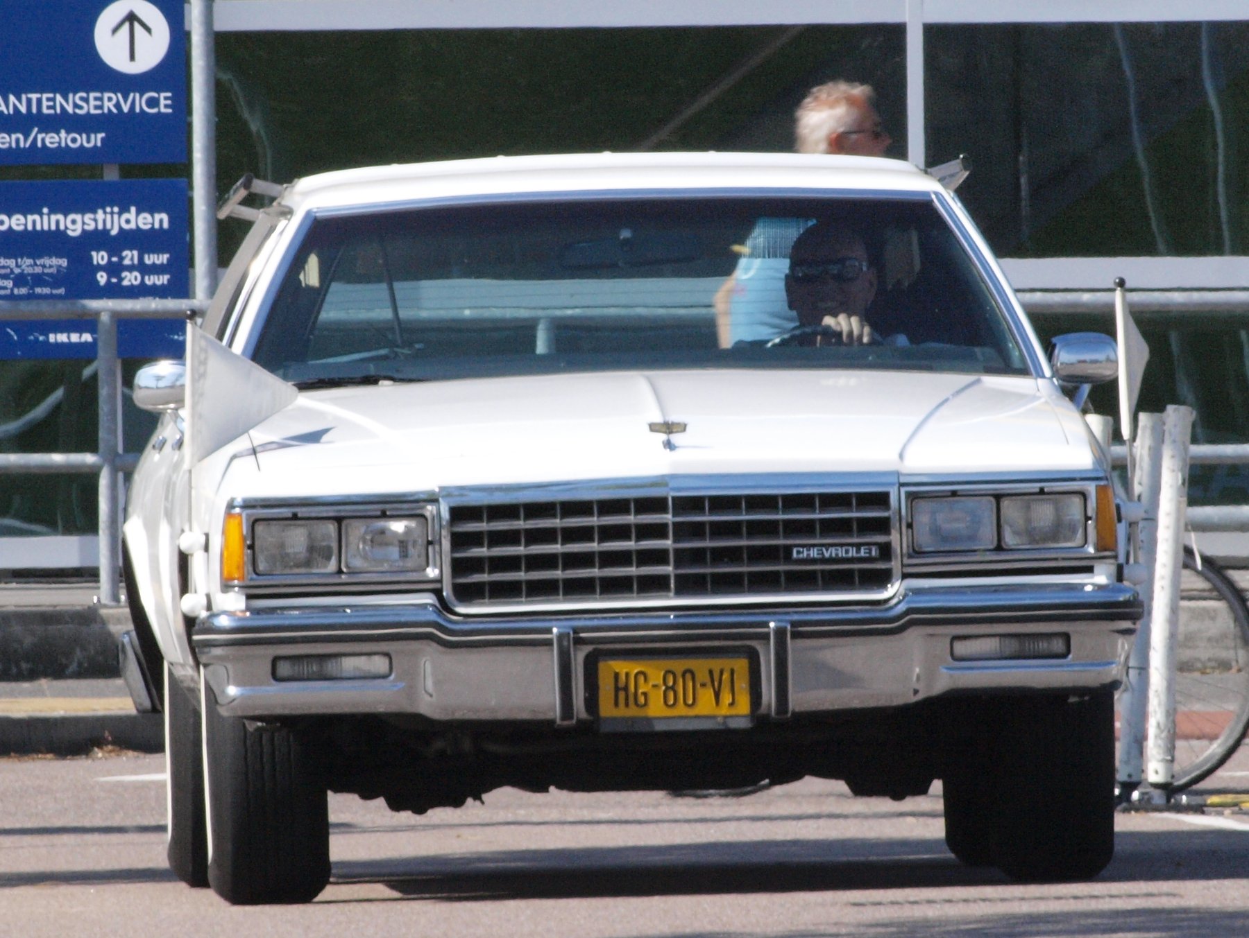 Van Chevrolet CAPRICE CLASSIC STATIONWAGON