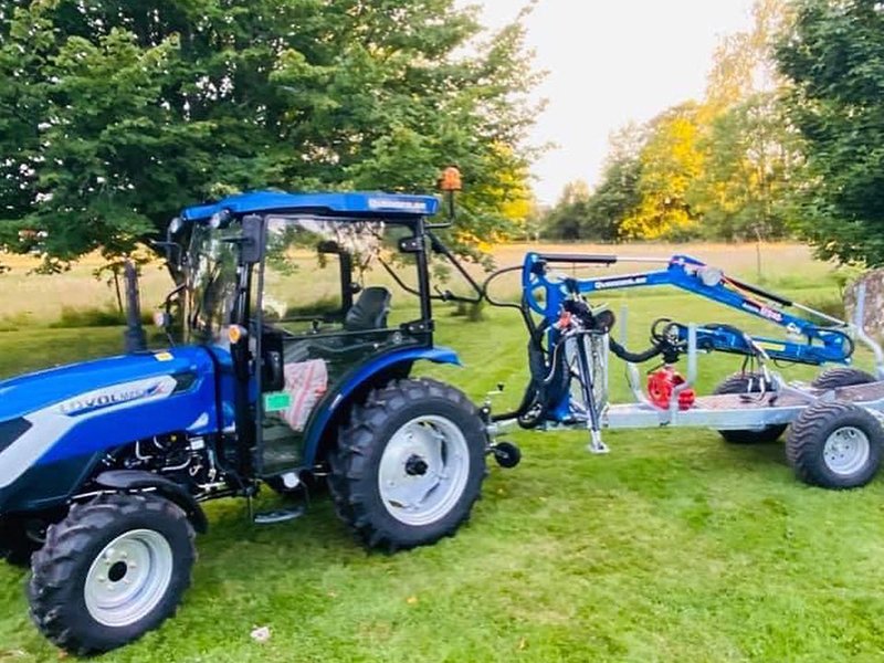 Tractor Russich Lovol TE244