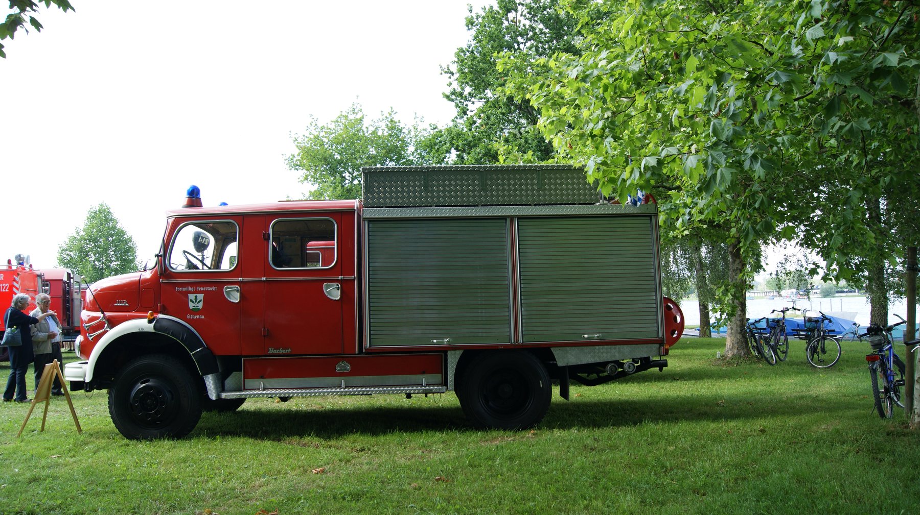 Truck Mercedes Benz BENZ LAF 1113B
