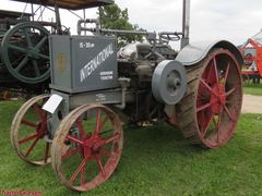 International Harvester Mogul 10-20/15-30