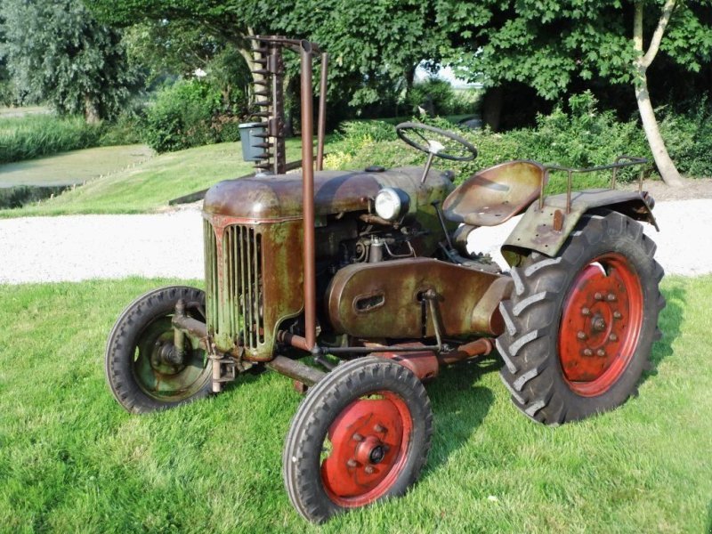 Tractor Normag C 10