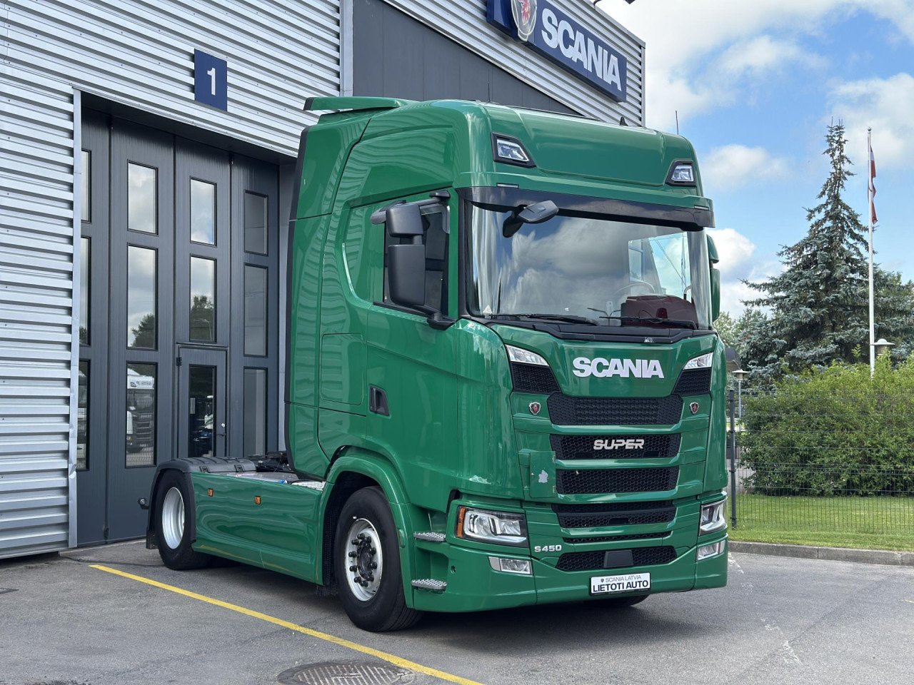 Truck Scania S 450 A4x2NB
