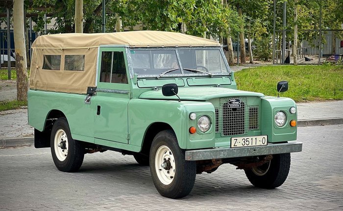 Van Land Rover SANTANA 1300