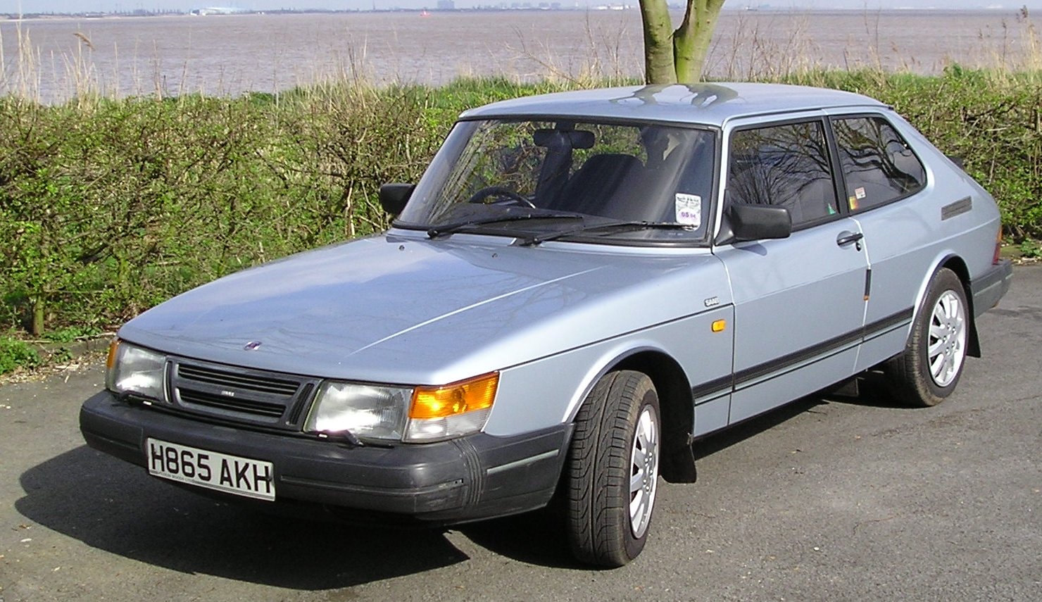 Van Saab 9000 2.3T