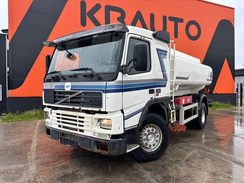 Truck Volvo FM7 4X2