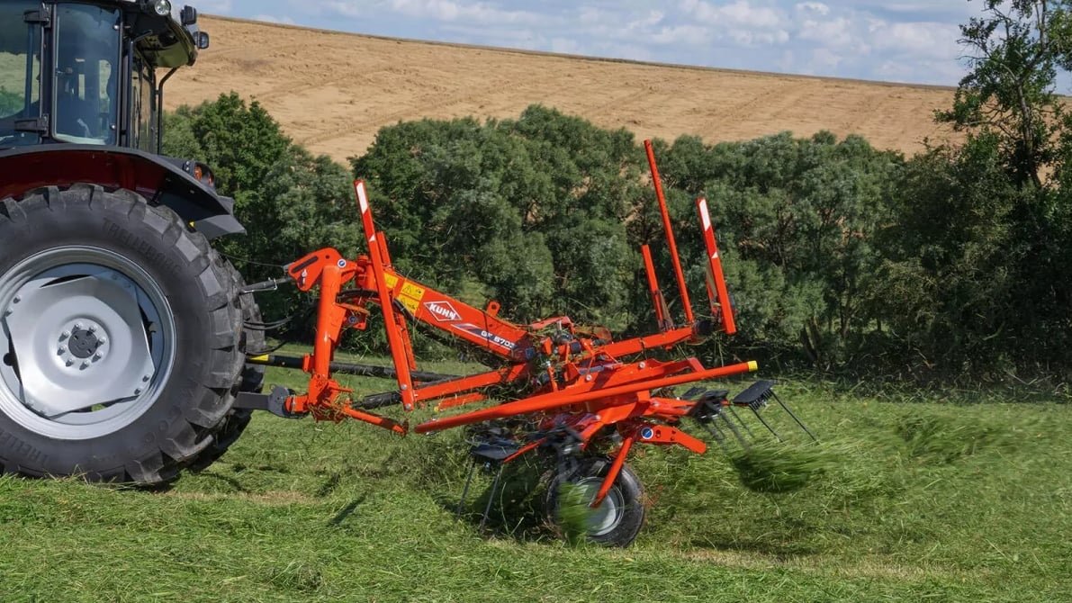 Kuhn GF 8703