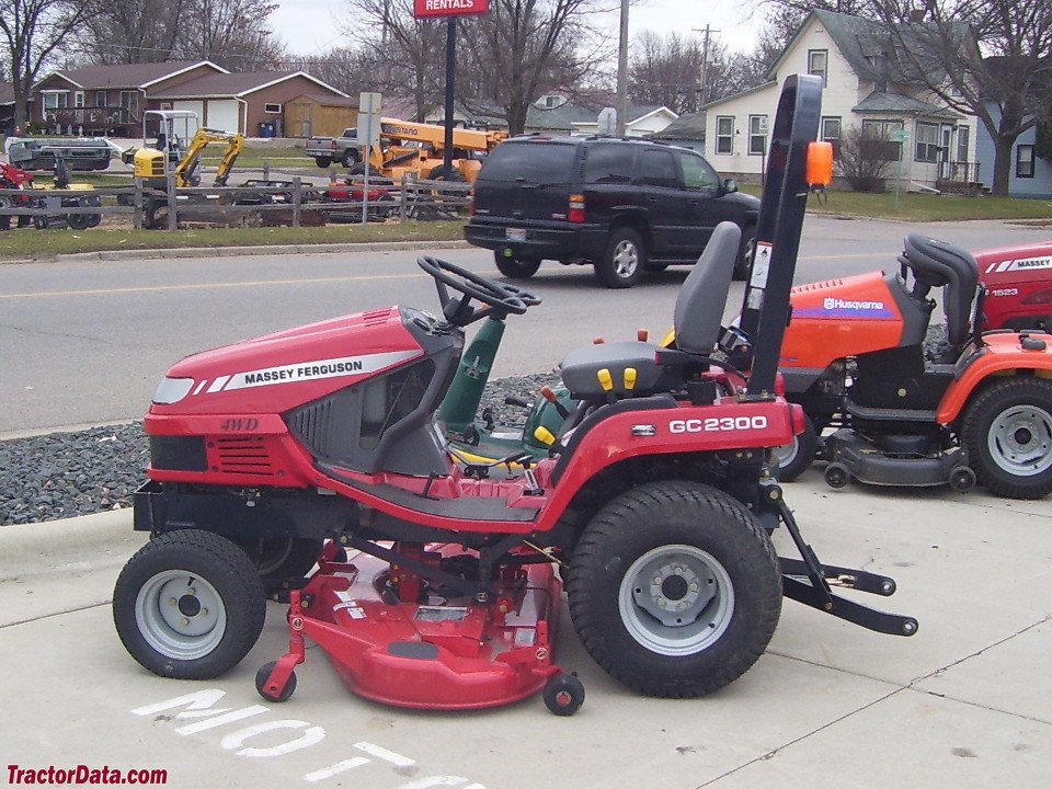 Tractor Massey Ferguson GC2300