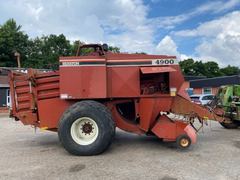 Hesston 8250S