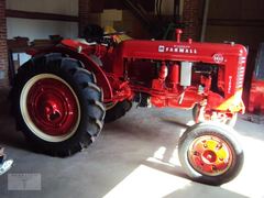 McCormick F-235 D