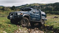 Toyota 5D LAND CRUISER-4X4/267