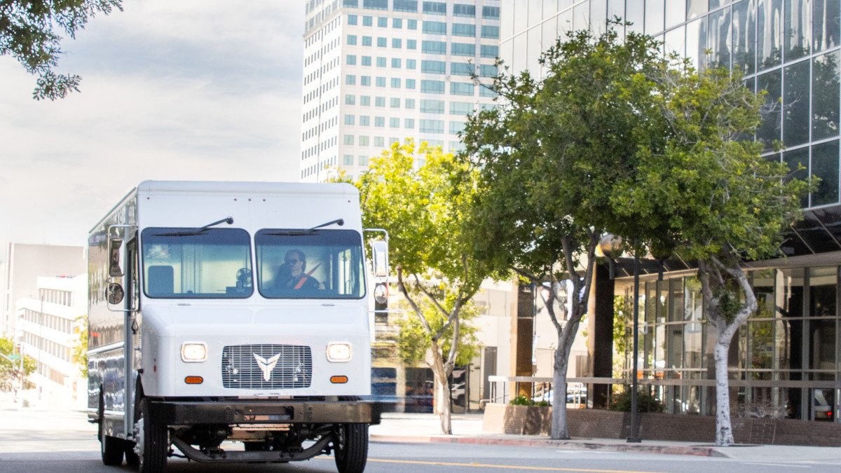 Truck Xos SV