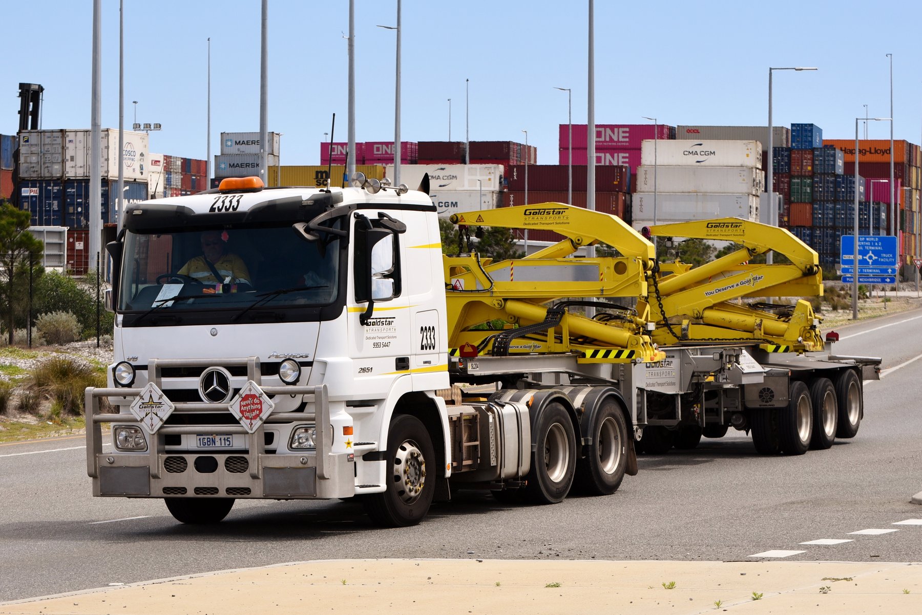 Truck Mercedes Benz Actros 2651