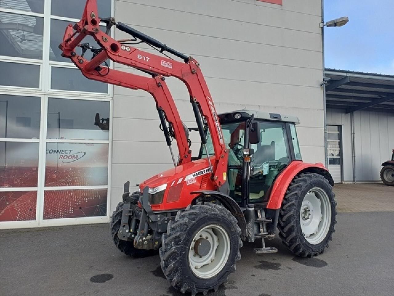 Tractor Massey Ferguson MF5410