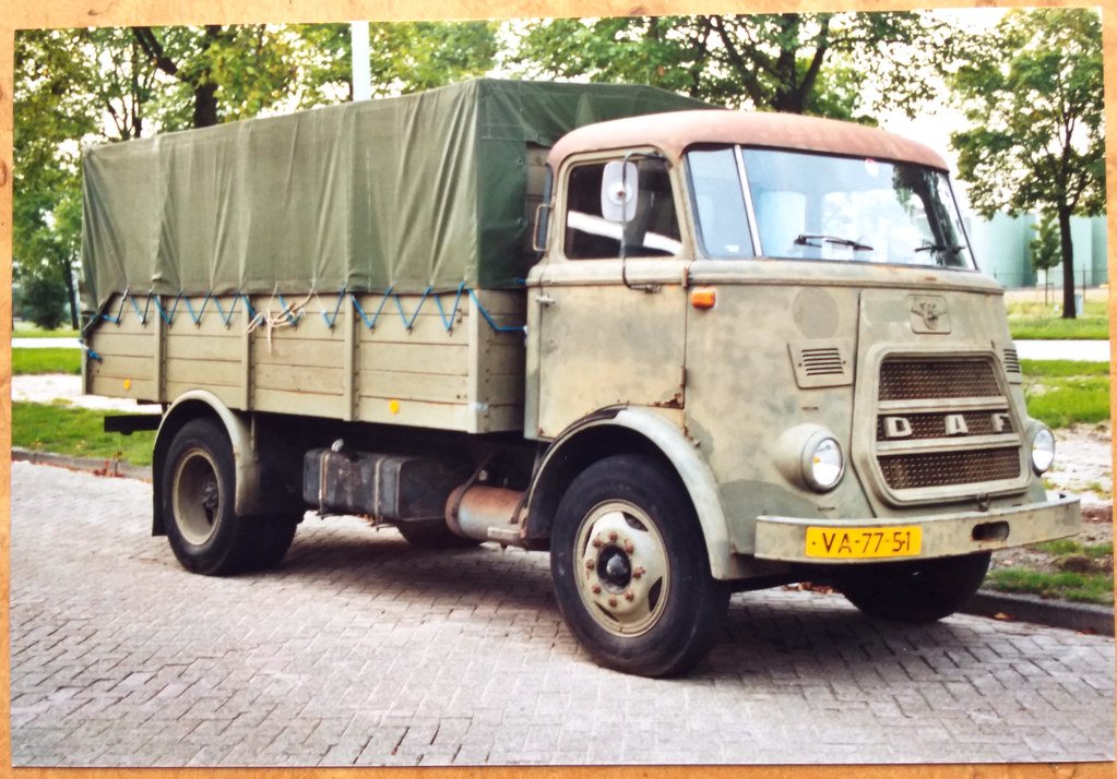 Lastwagen DAF A1502C406