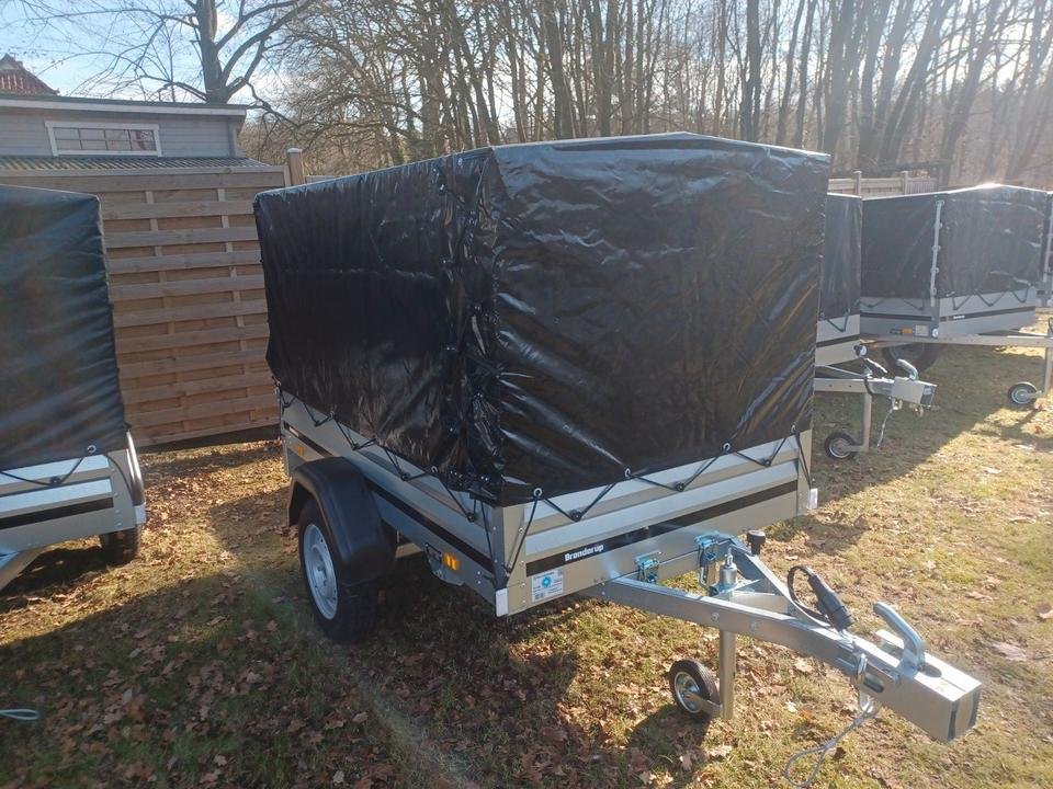 Trailer Buerstner 700