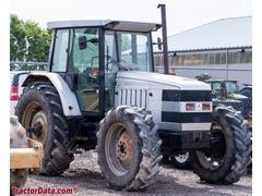 AGCO White 6105