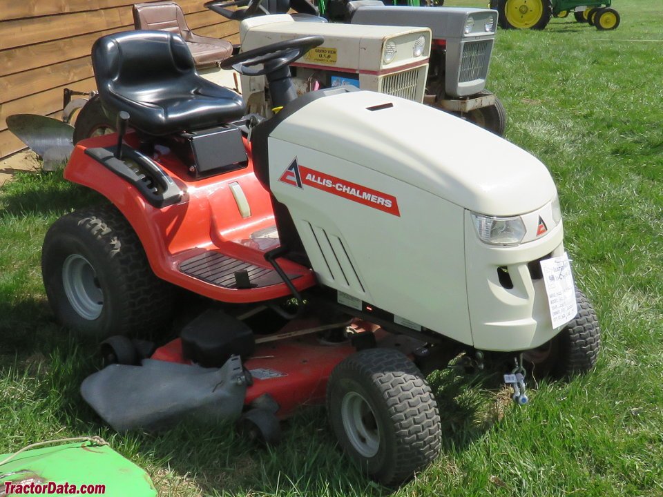 Tractor Allis Chalmers AC130
