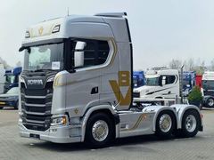 Scania 660 B8x4*4HB