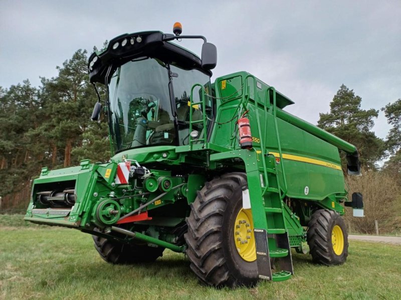 John Deere W650