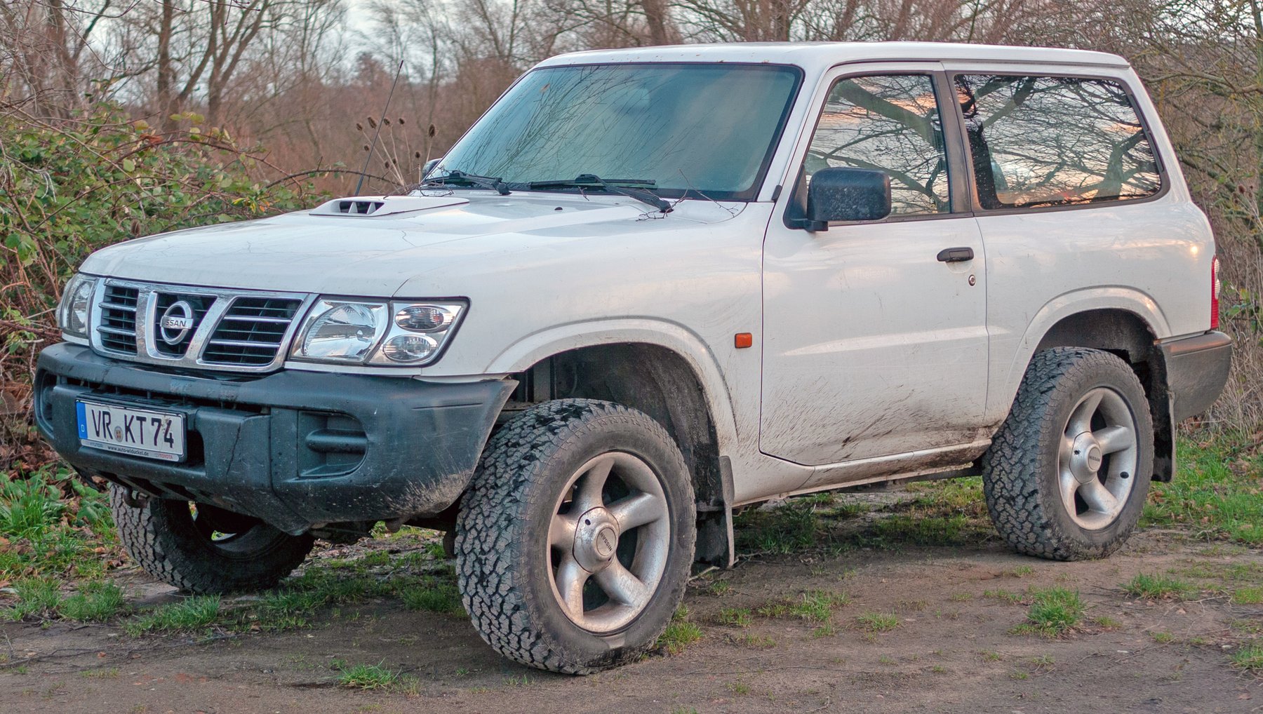 Van Nissan PATROL 28HP