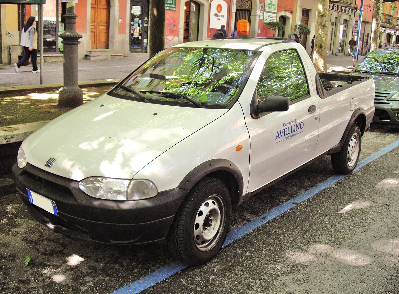 Fiat LA STRADA
