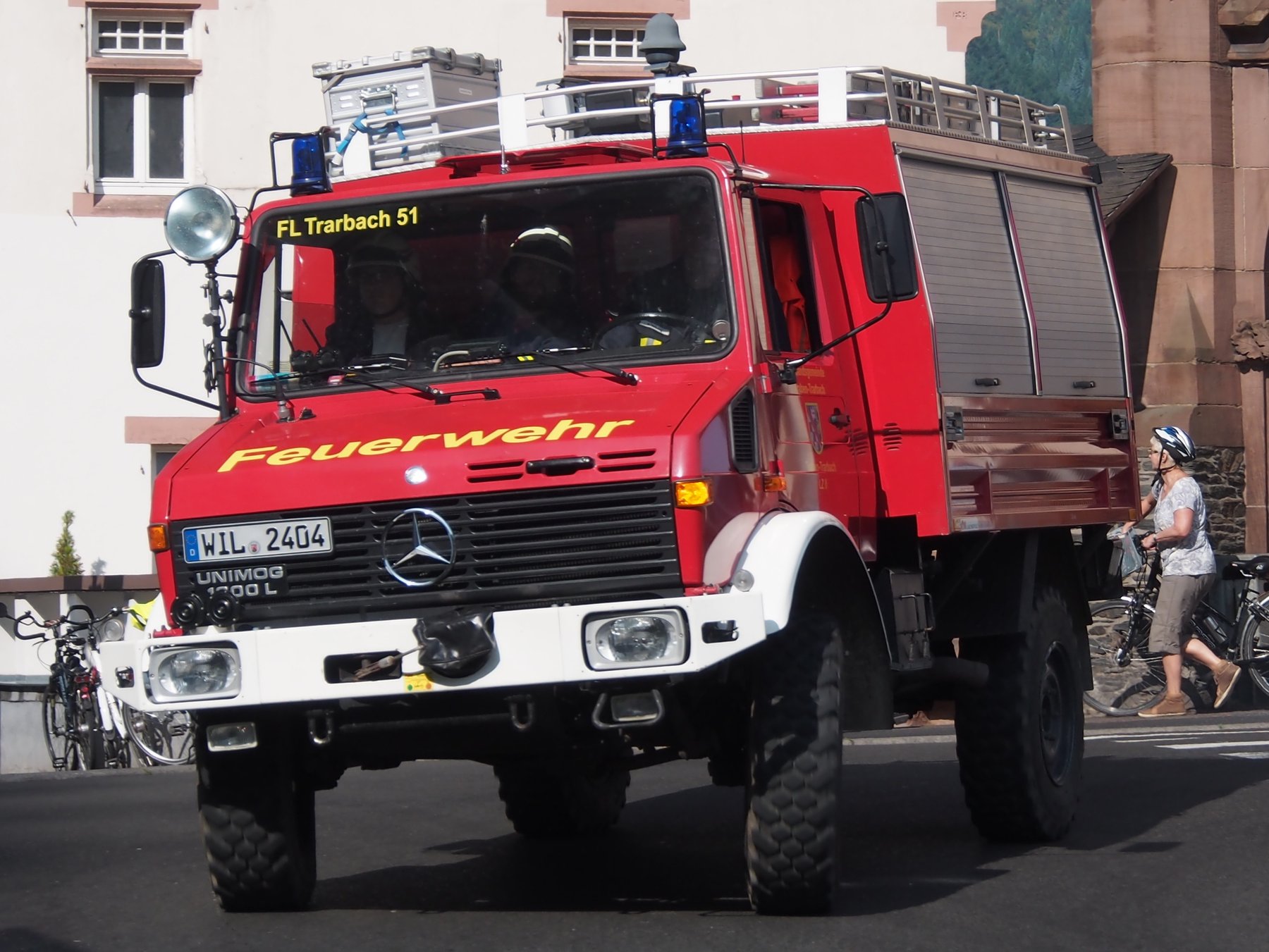 Truck Mercedes Benz UNI 435-96KW