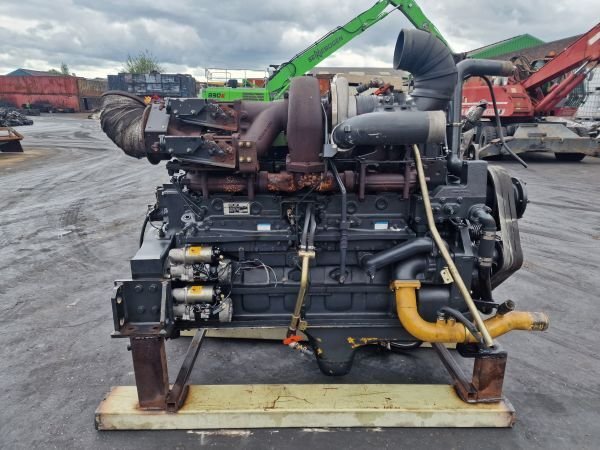 Diesel engine Komatsu SAA6D170E-7-B