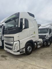 Volvo 3 AXLE+ BARTIC TRACTOR