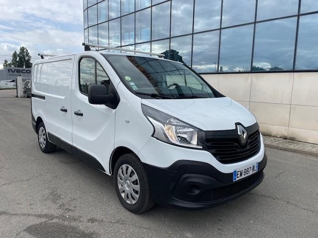 Renault PICKUP 3.5T 2.5 DCI 100