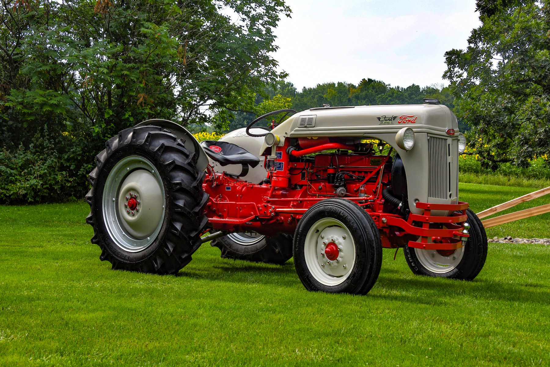 Tractor Ford N-series tractor