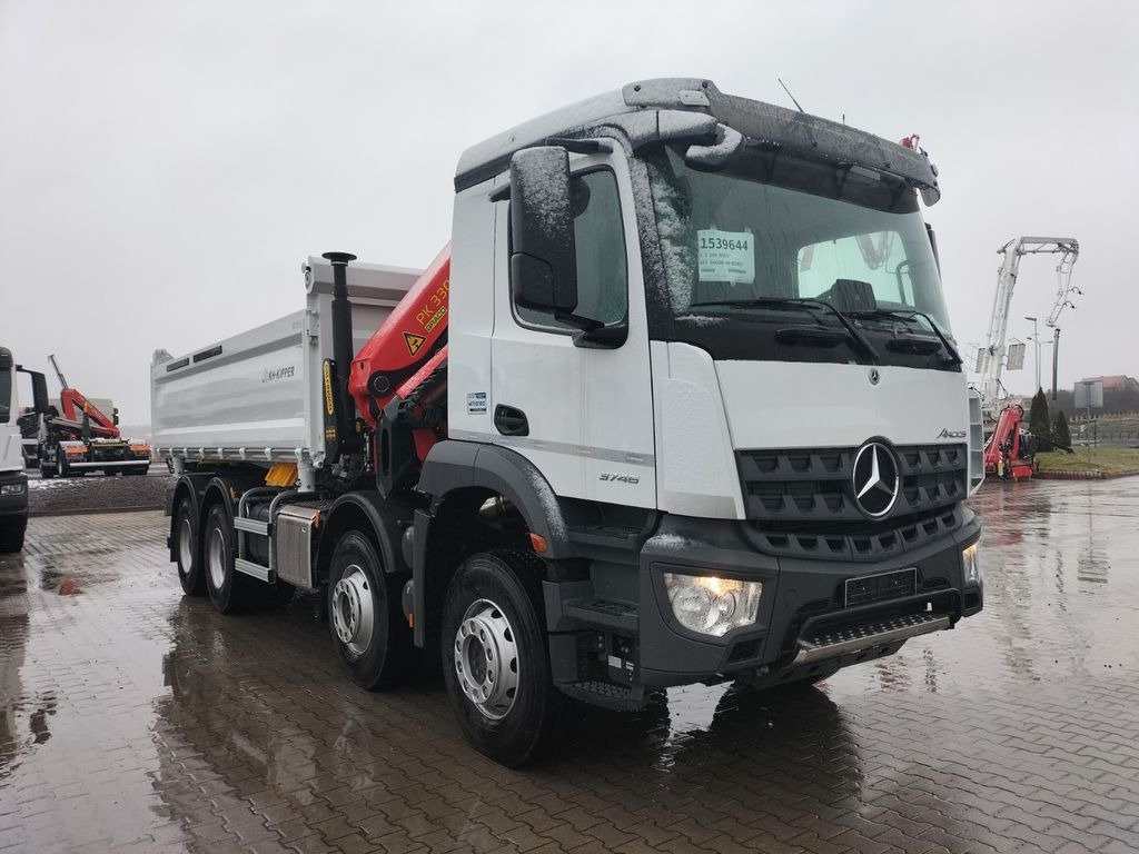 Truck Mercedes Benz Arocs 3746
