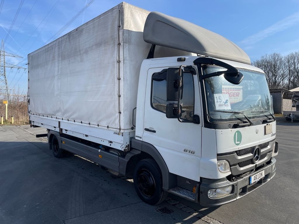 Truck Mercedes Benz ATEGO 818 4X2 4220