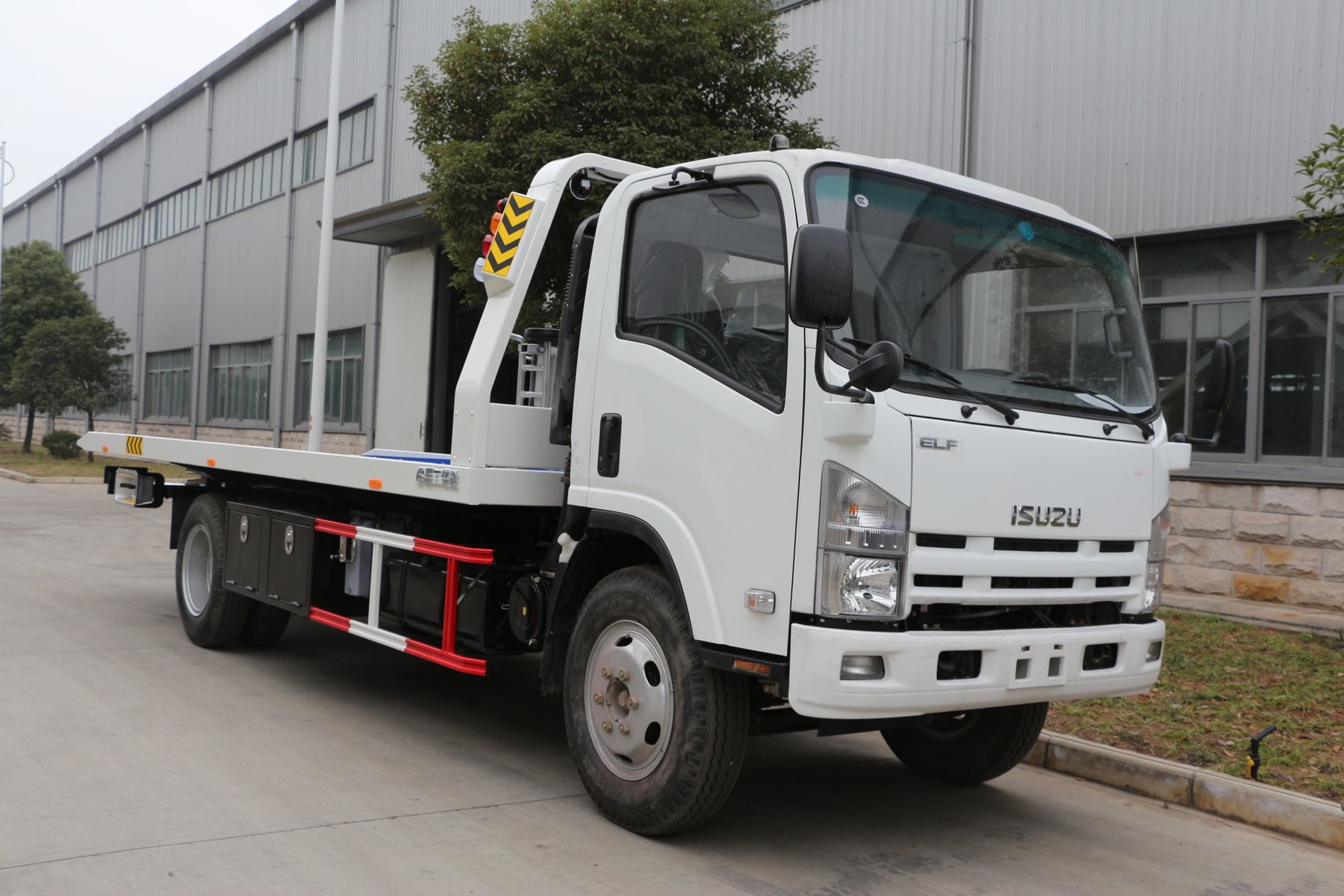 Abschlepp- & Bergefahrzeuge Isuzu 700P 5 Ton Flatbed Wrecker