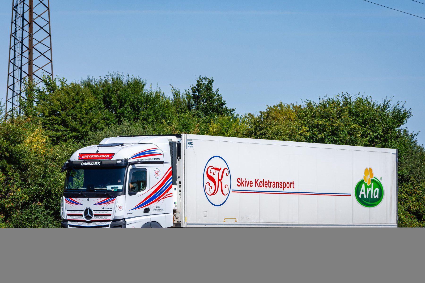 Truck Mercedes Benz ACTROS 2545 LS