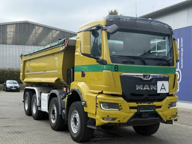 MAN 32.470 8X4 BB