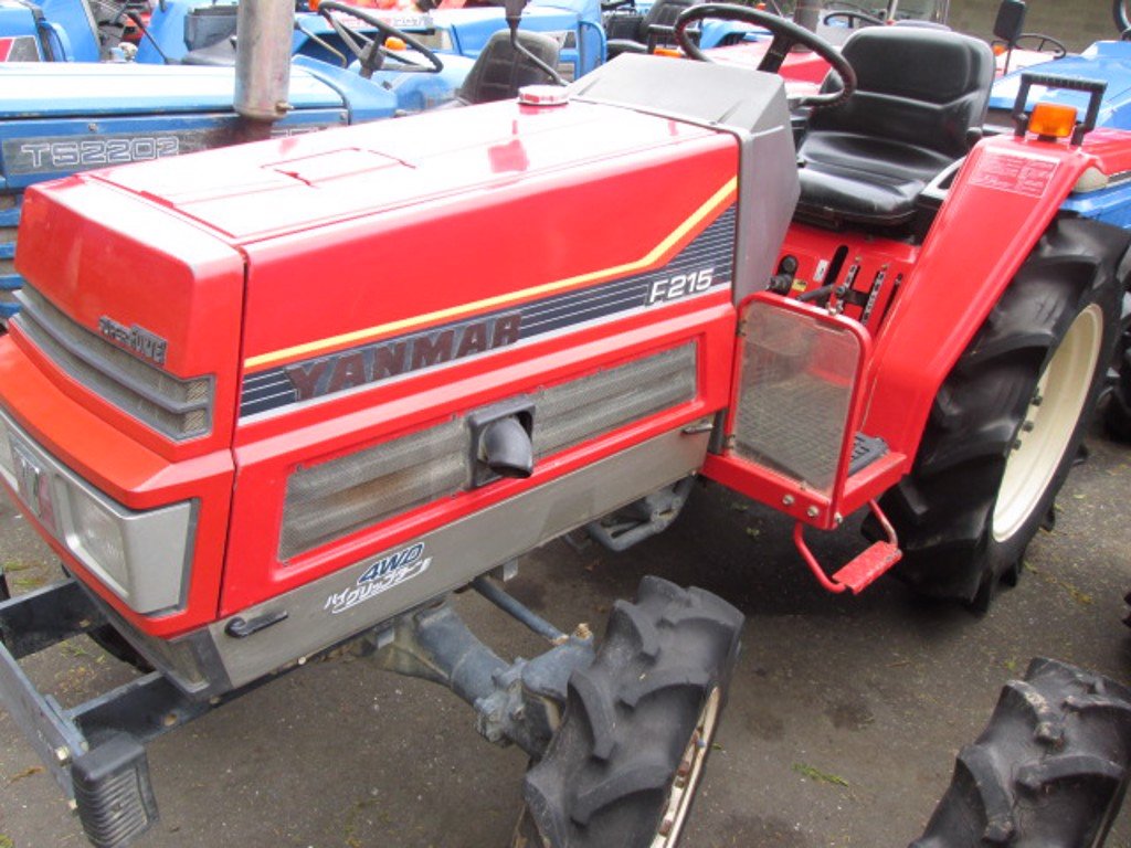 Tractor Yanmar F 215D