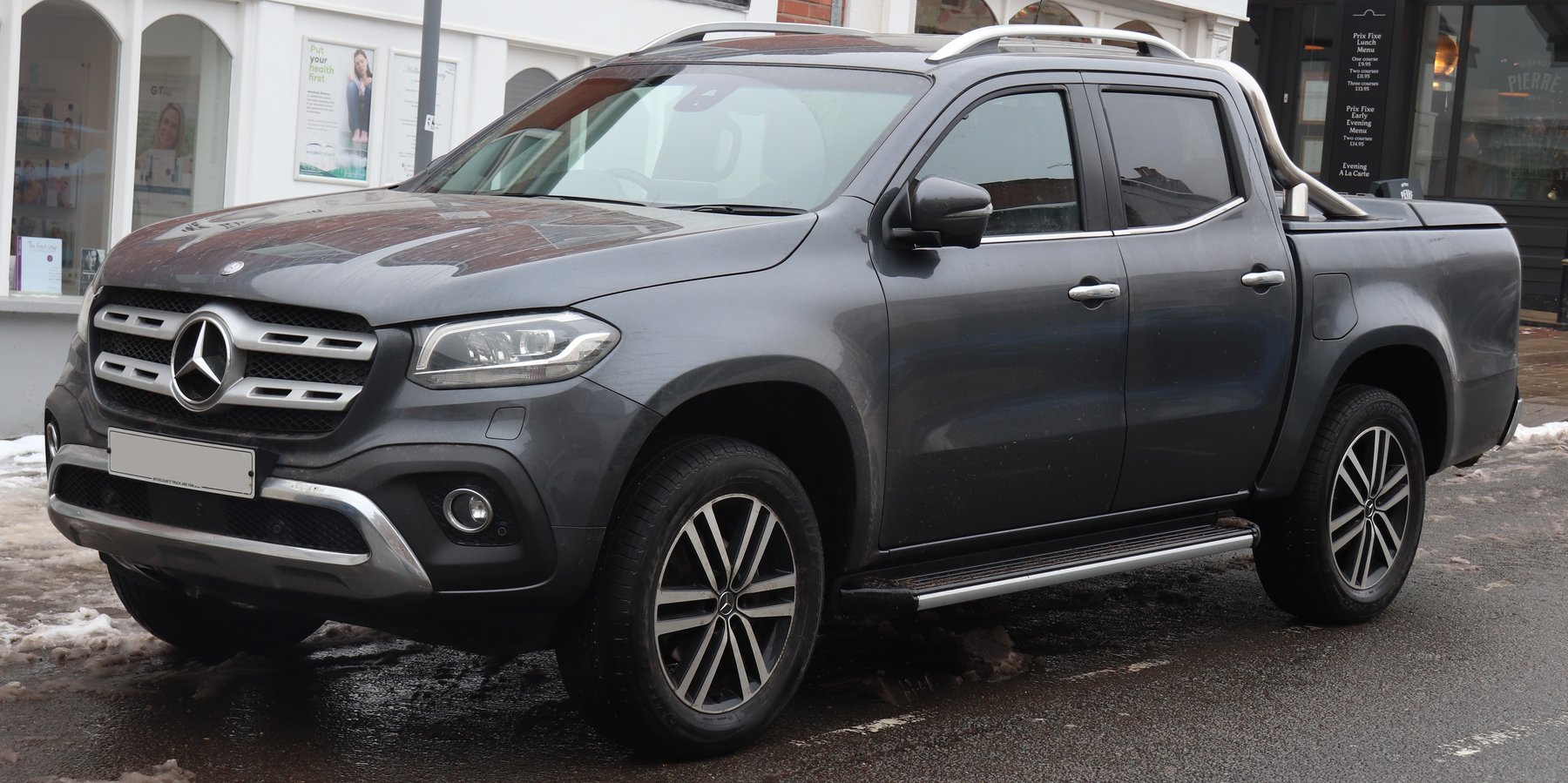 Mercedes Benz X CLASS