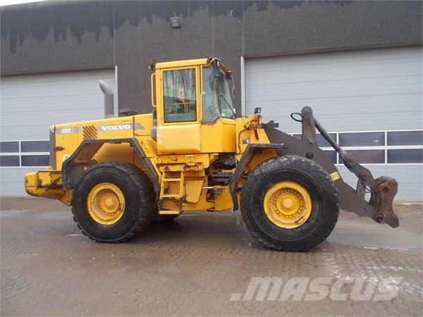 Radlader Volvo L120D