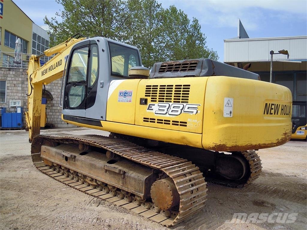 Excavator New Holland E385