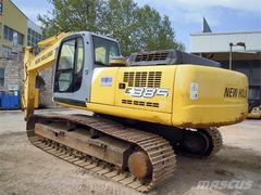 New Holland E385
