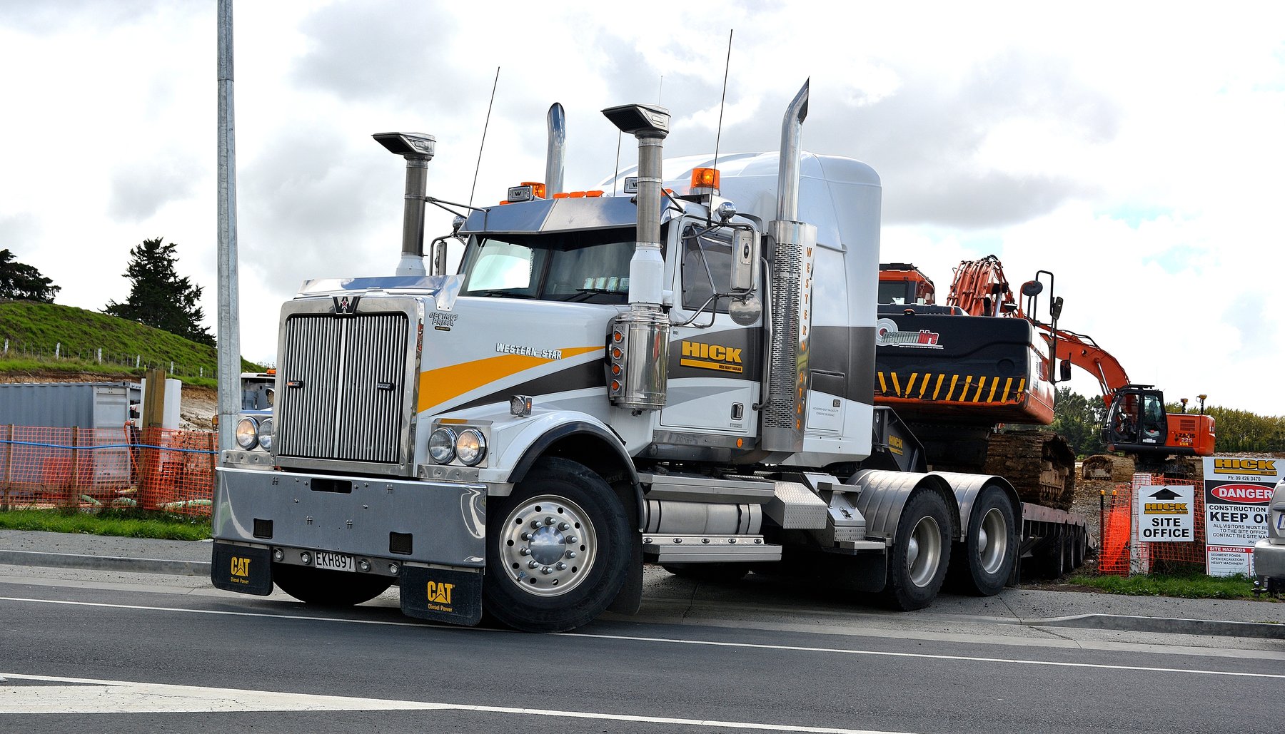 WESTERN STAR 4964.2