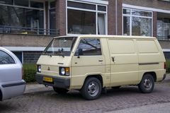 Mitsubishi Umpikorinen (BB) 4ov 2477cm3 A