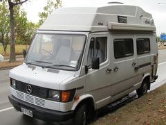 Mercedes Benz 310 D