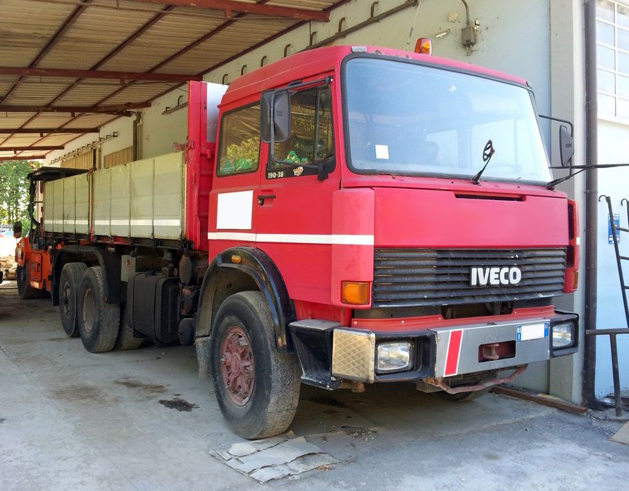Truck Iveco 190S27-P/570
