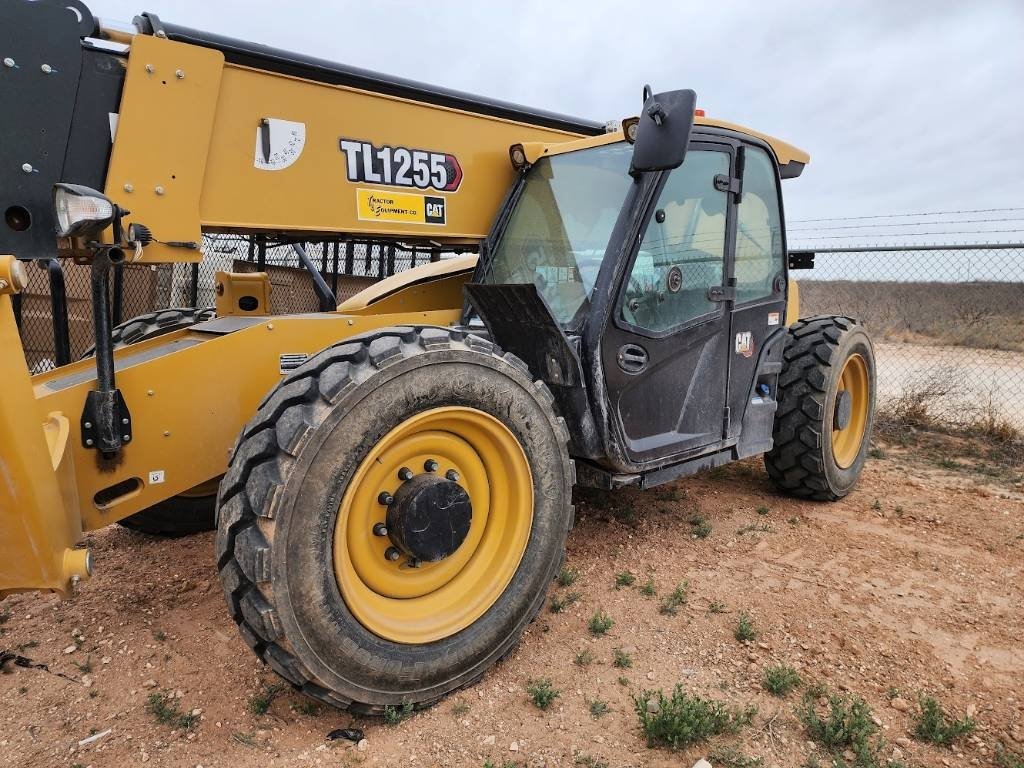 Caterpillar TL1255