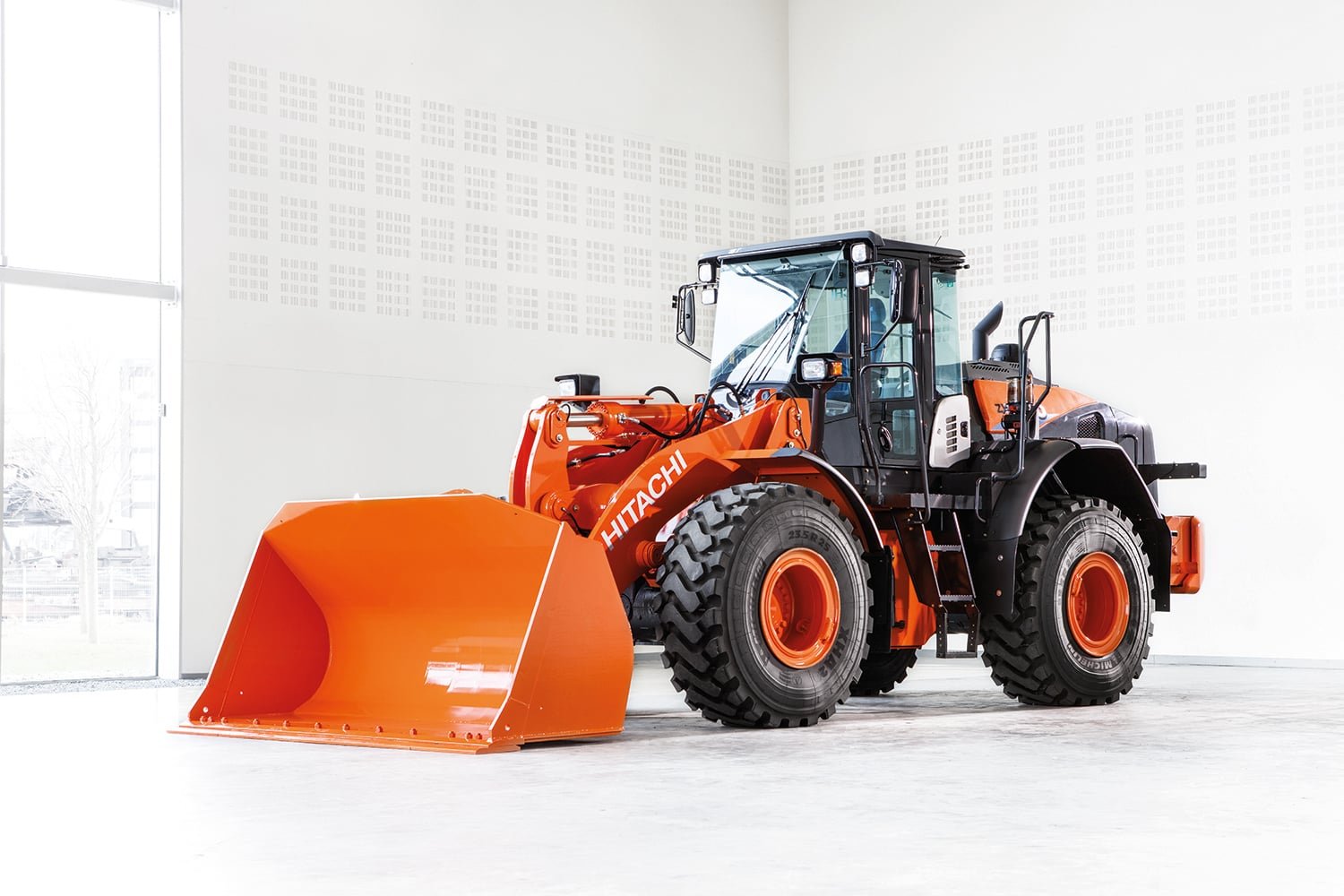 Hitachi ZW220