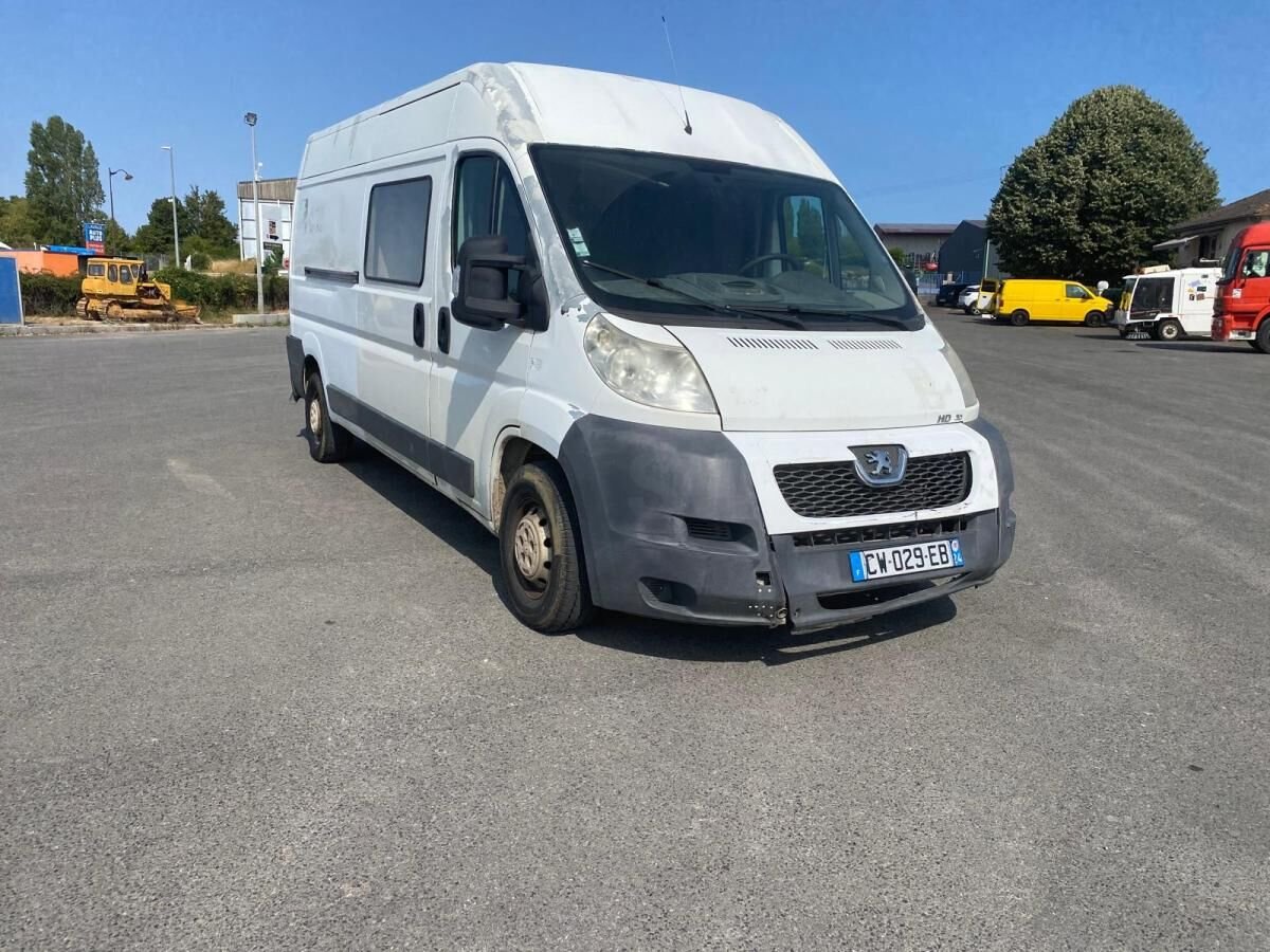 Van Peugeot 333 L2H2 2.2 HDI 130 - DC