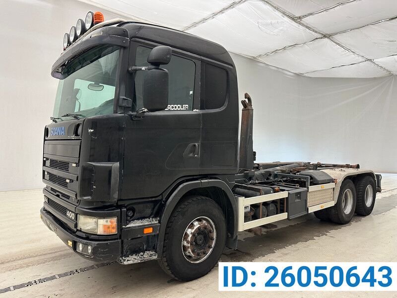Truck Scania 124 CB-6X4/390+145