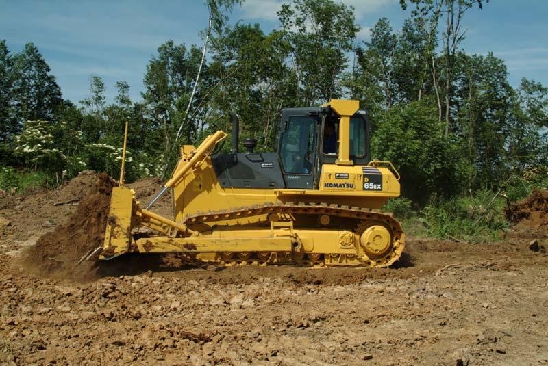 Komatsu D65PX-16